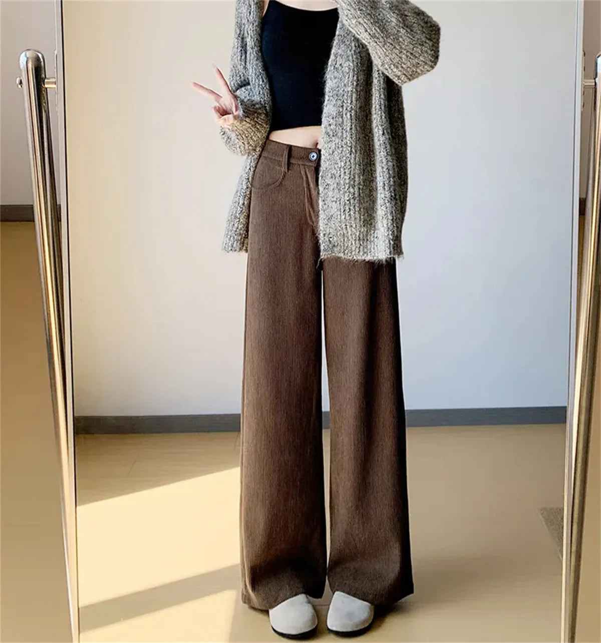 Retro Corduroy Straight Leg Pants Women 2025 Fashion Autumn Winter New In Trousers HigH Waist Solid Pant Casual Street Clothing