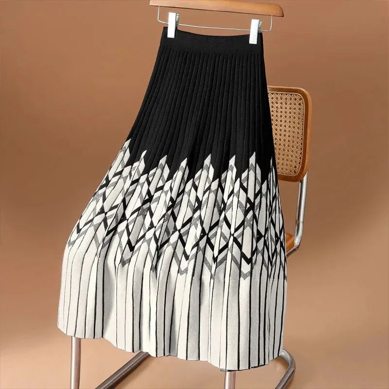 Fashion Contrast Color Patchwork Women Long Skirt High Quality Thicken Knitted Pleated Skirts High Street Temperament Maxi Skirt