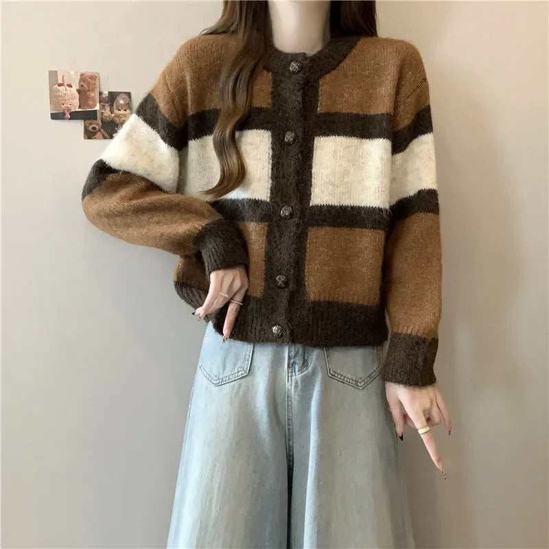Round Neck Long Sleeve Contrast Striped Knitted Cardigan Jacket Women's Casual Top